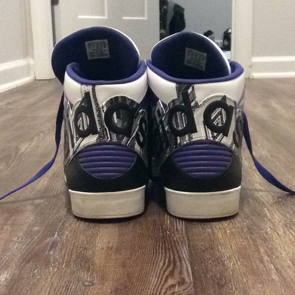 Adidas - Picture 3 of 3